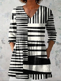 Abstract Strip Pattern Printed Women's Casual Linen V-Neck Shirt